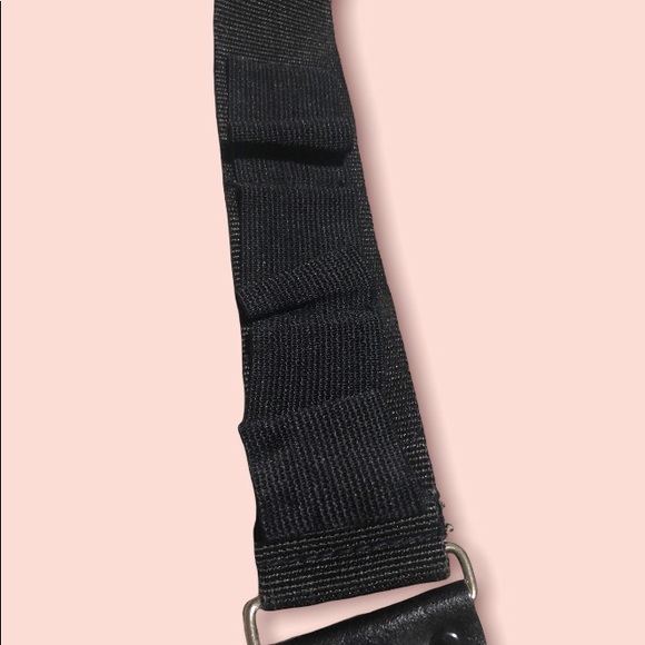 NWOT! VINTAGE 1982 Walt Disney World Magic Kingdom EPCOT Center Camera Strap - Picture 4 of 5